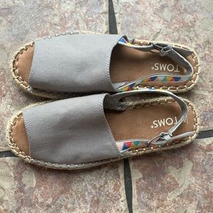 Tom’s Never Worn Sandals